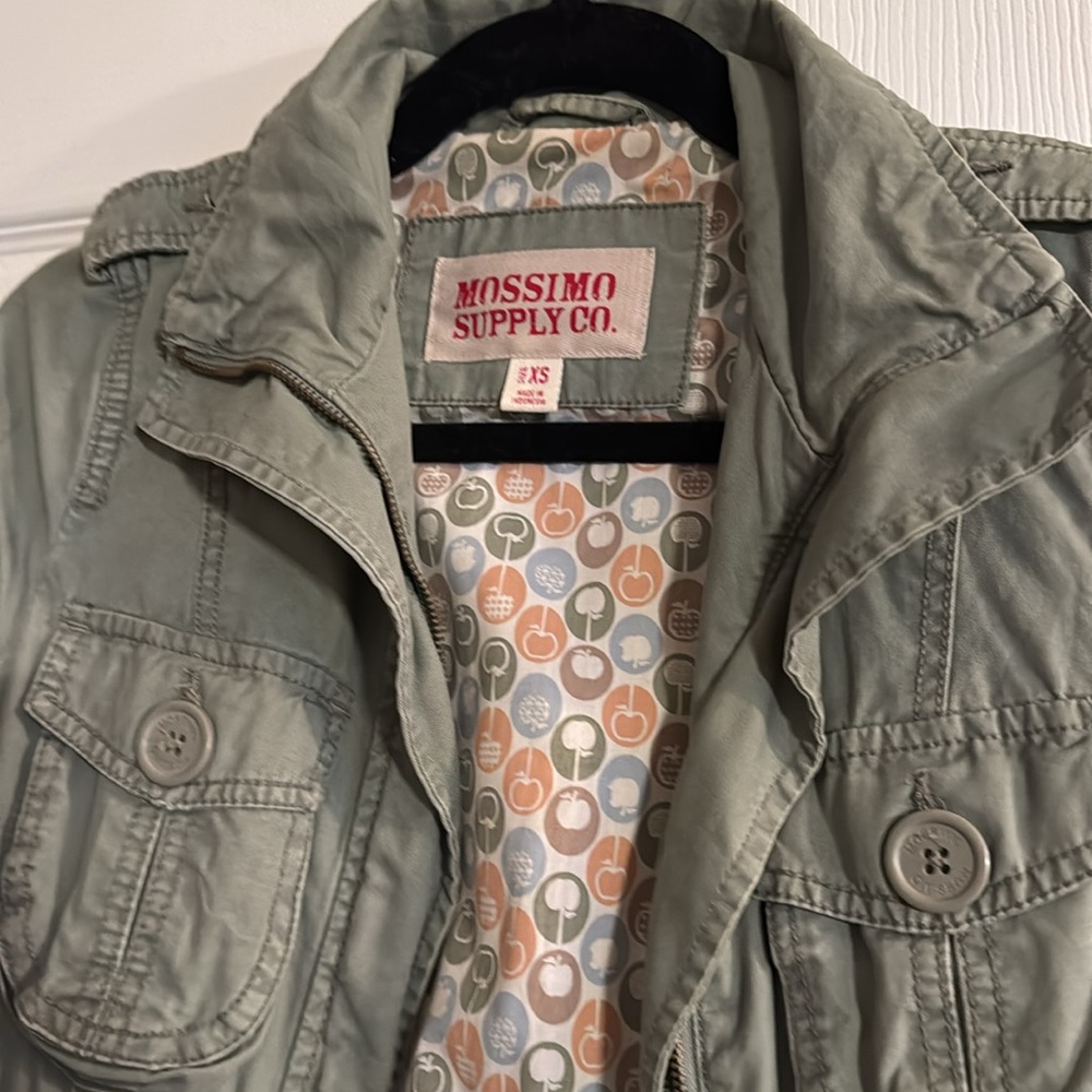Mossimo jacket - Picture 2 of 4